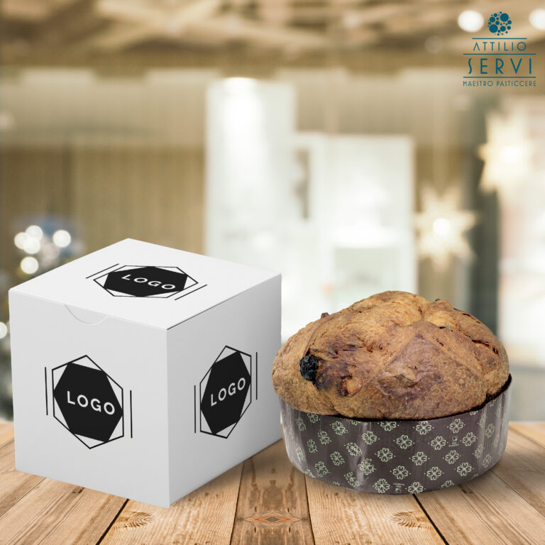 Panettone artigianale di Attilio Servi con confezione personalizzata per private label